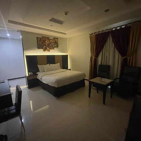Tulip Al Rawdah Apart otel Riyad Dış mekan fotoğraf
