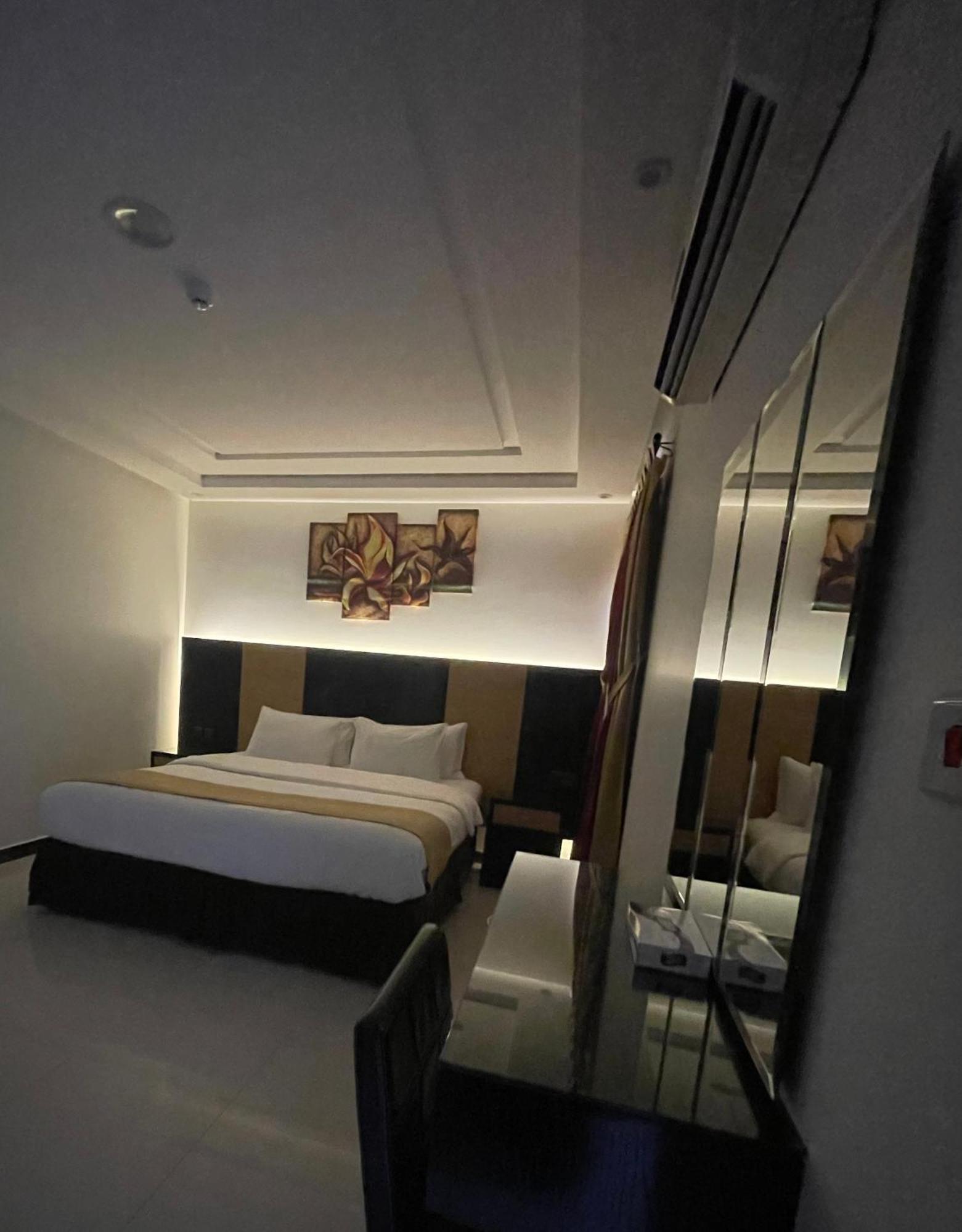 Tulip Al Rawdah Apart otel Riyad Dış mekan fotoğraf